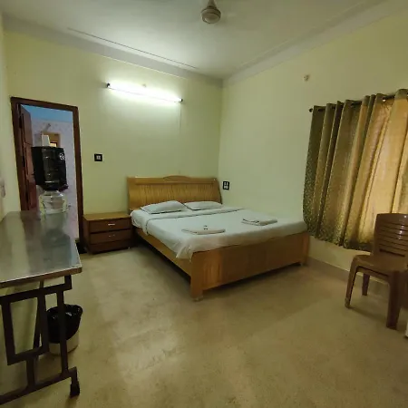 Kavitha House Homestay Mysore Exterior photo